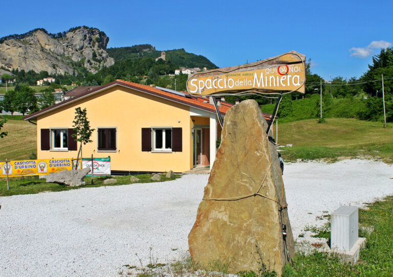 spacciominiera02 scaled 6 768x542