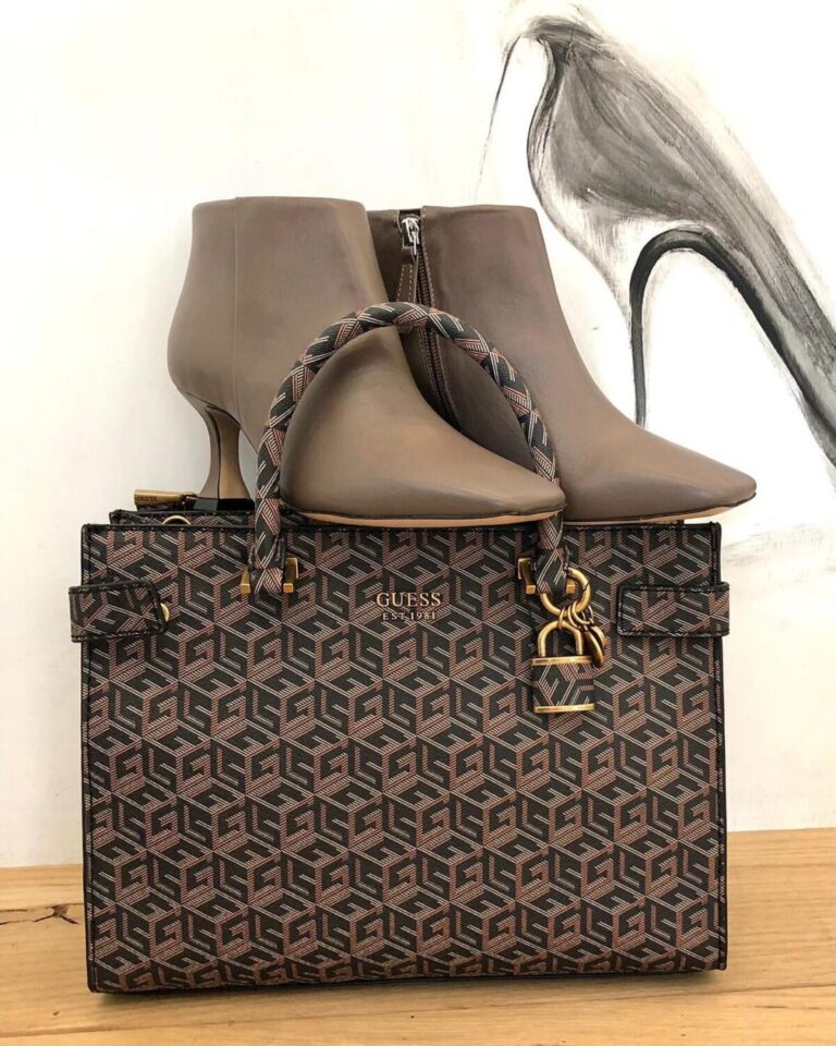 lascarpa01 1200x1500 1 768x960