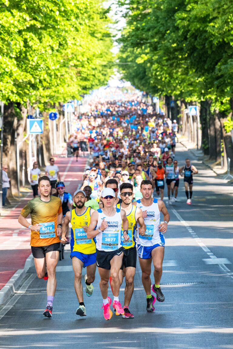 riminimarathon06 768x1153